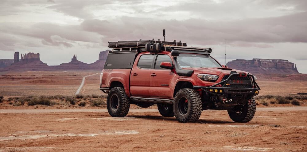 A vehicle with JBA Offroad upper control arms in the desert after an offroad adventure.